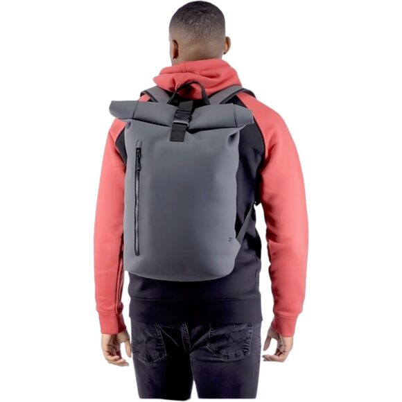 NWT Stormtech Outdoor Sargasso Waterproof Backpack Gray Graphite - Picture 1 of 6